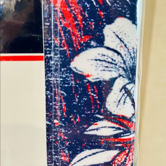 🆕IZOD Surfer Pillowcase 2-Pack-NWT - Picture 7 of 10